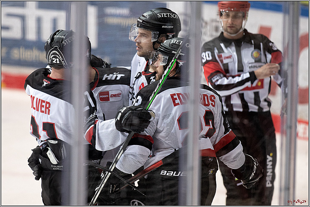 PENNY DEL;  Iserlohn Roosters - Koelner Haie; Koeln, 05.12.2021